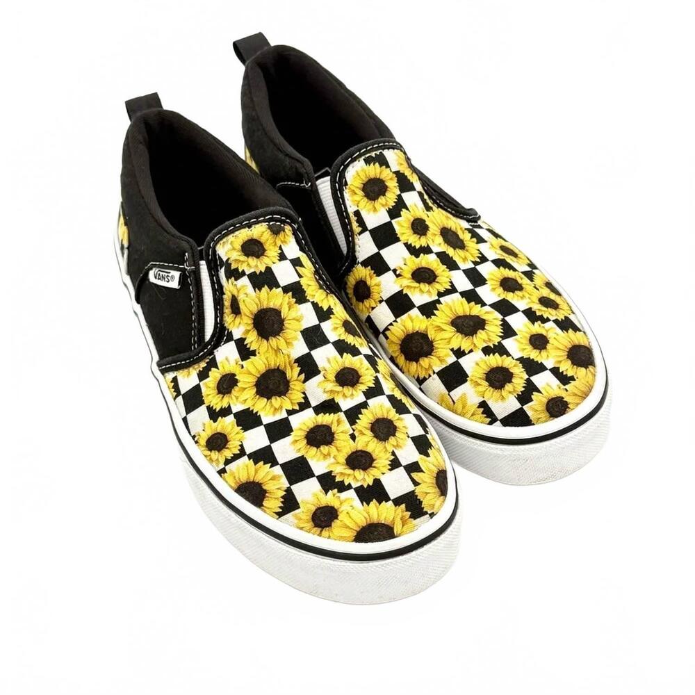 NEW VANS women's customs sunflowers classic loafer shoes in yellow